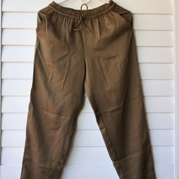 Pants - Picture 3 of 5